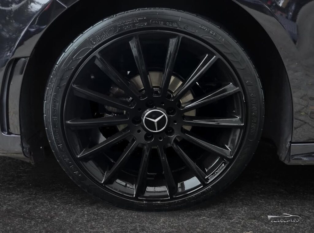 Mercedes Benz A180
