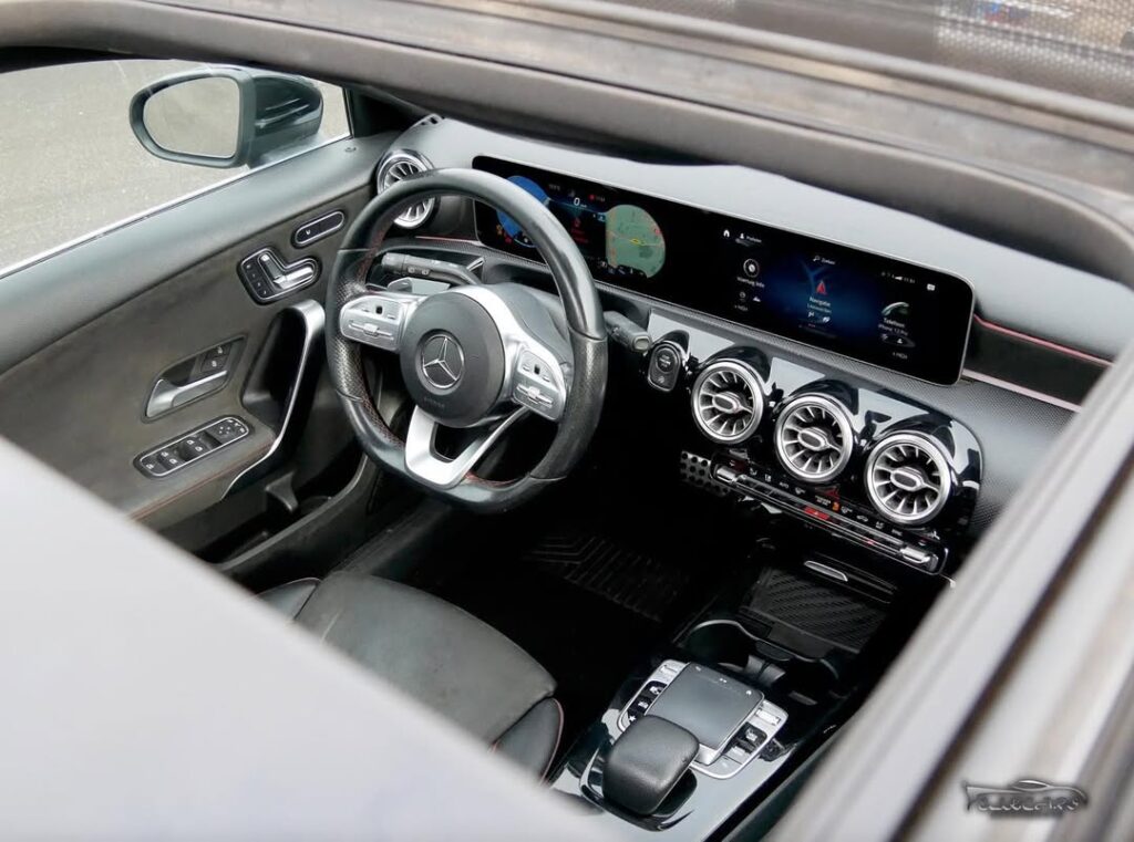Mercedes Benz A180
