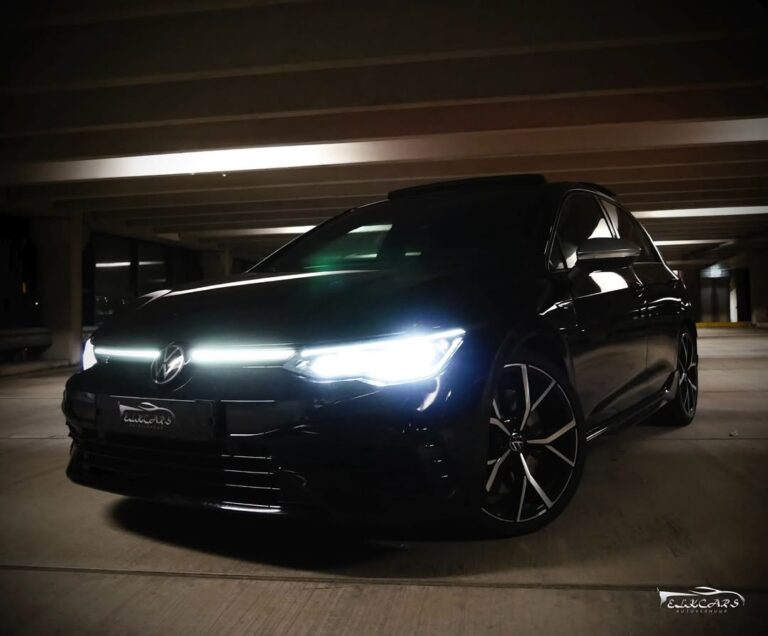 Volkswagen Golf R 4Motion