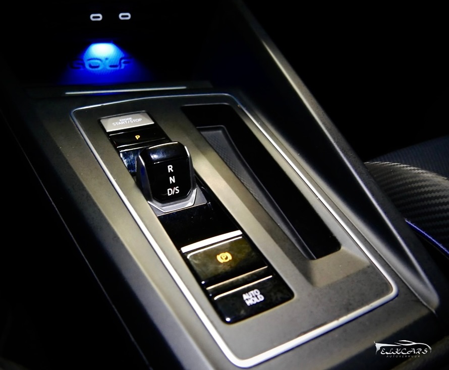 Volkswagen Golf R 4Motion